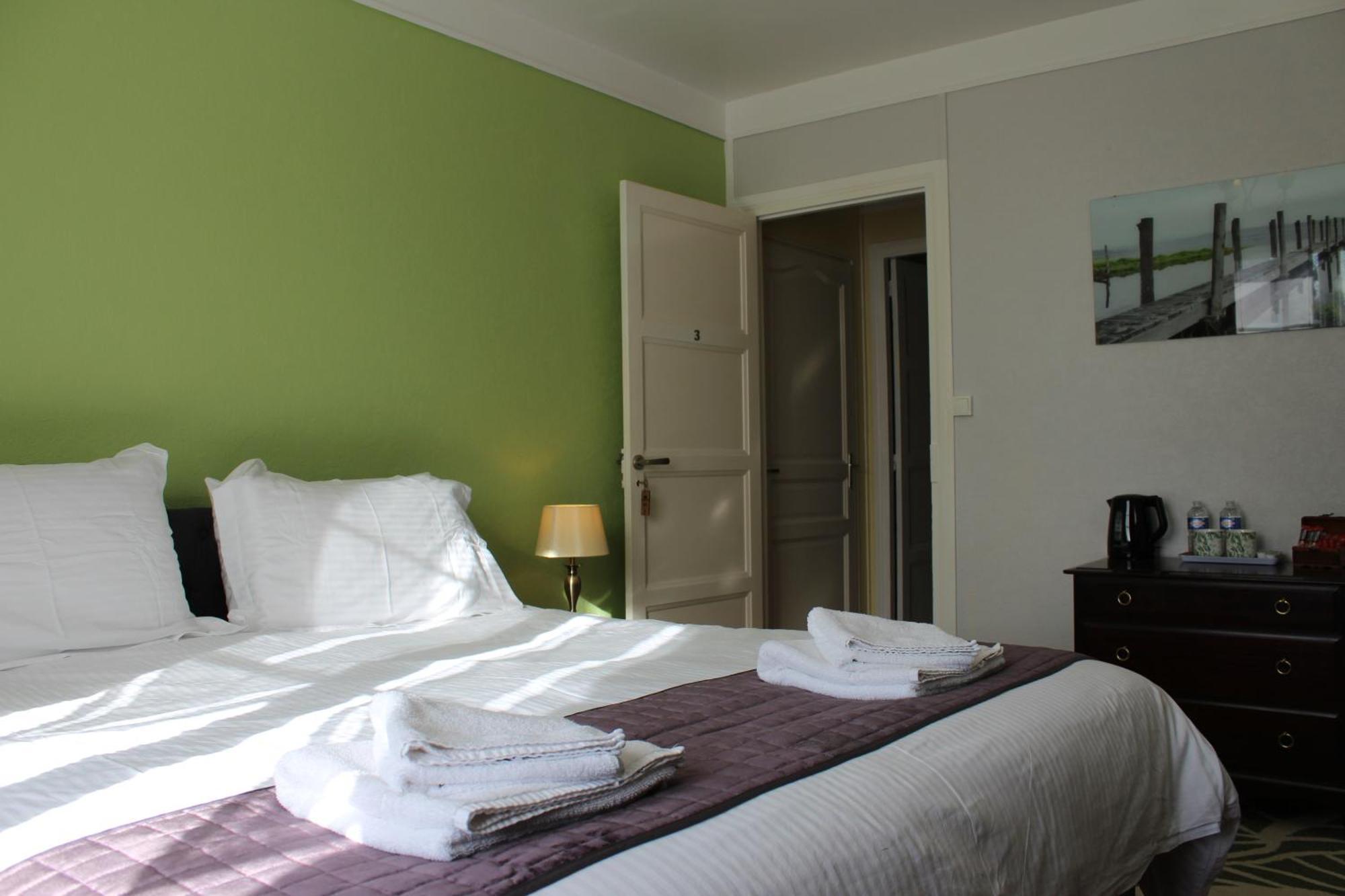 Le Clos Castel Raids Extérieur photo